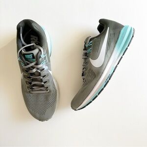 Nike Dark Stucco Air Zoom Structure 21 Running Sneakers
